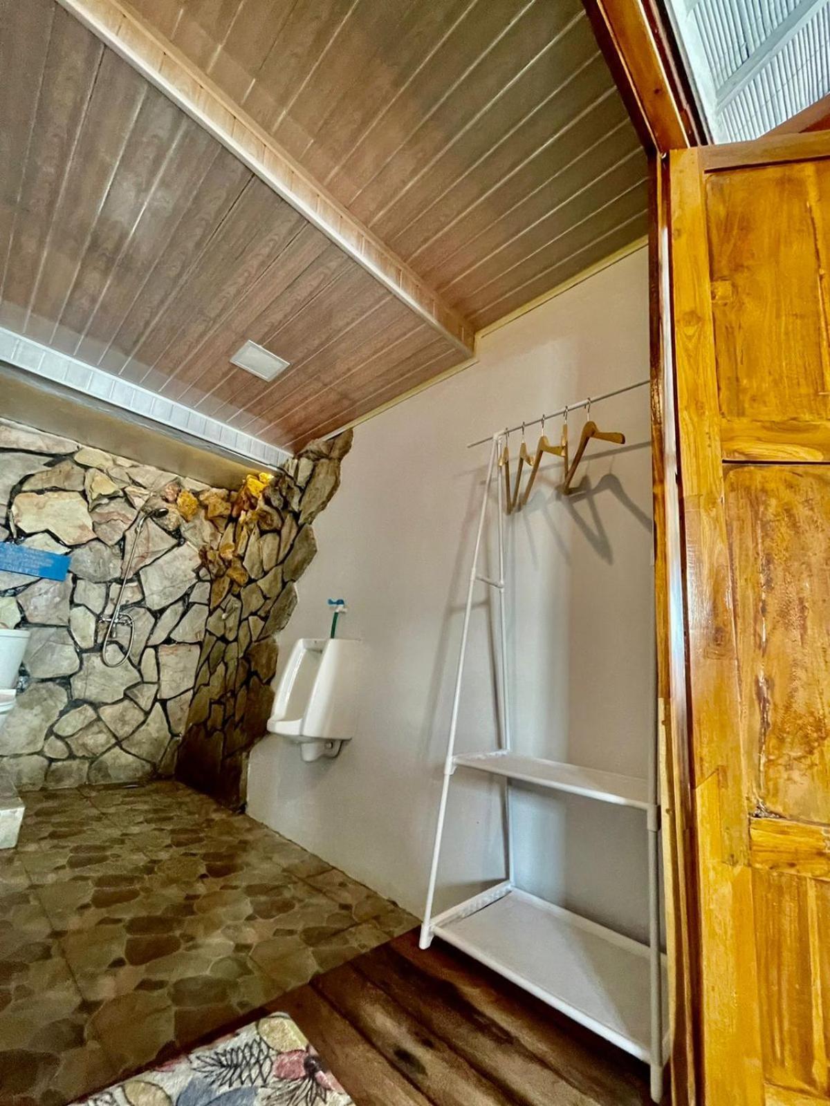 Omah Alchy Cottages Karimunjawa-Inseln Exterior foto