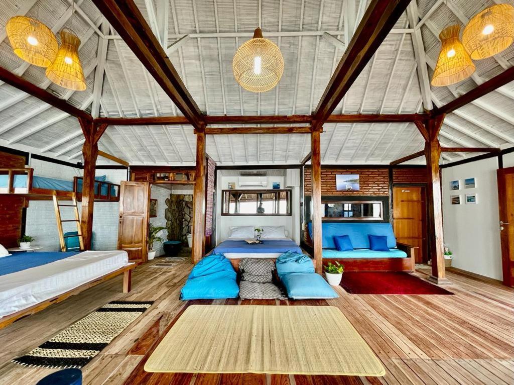 Omah Alchy Cottages Karimunjawa-Inseln Zimmer foto